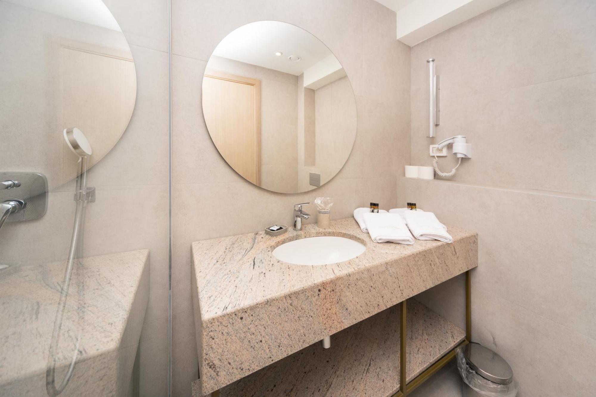 Hotel Pima Budva Bagian luar foto